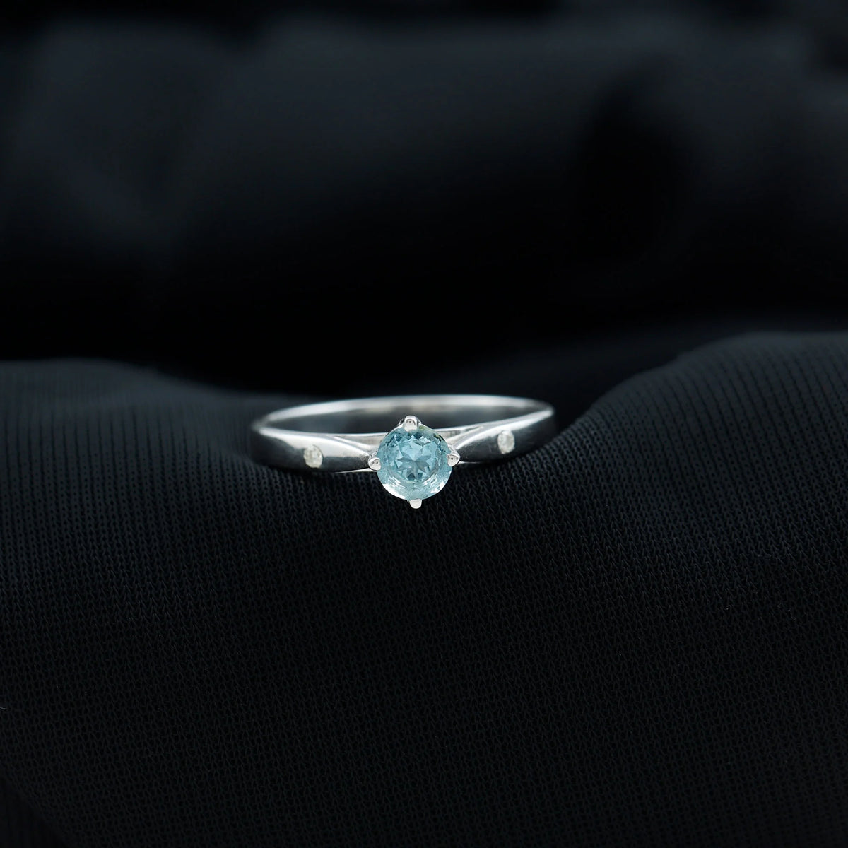 Aquamarine Solitaire Ring with Diamond, 925 Sterling Silver O215736