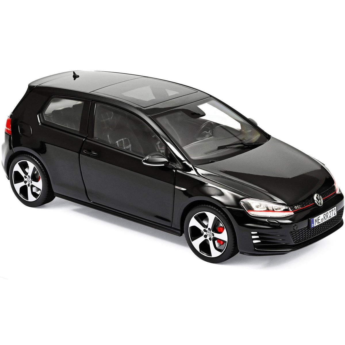 Black 1/18 Diecast Model Car W560833