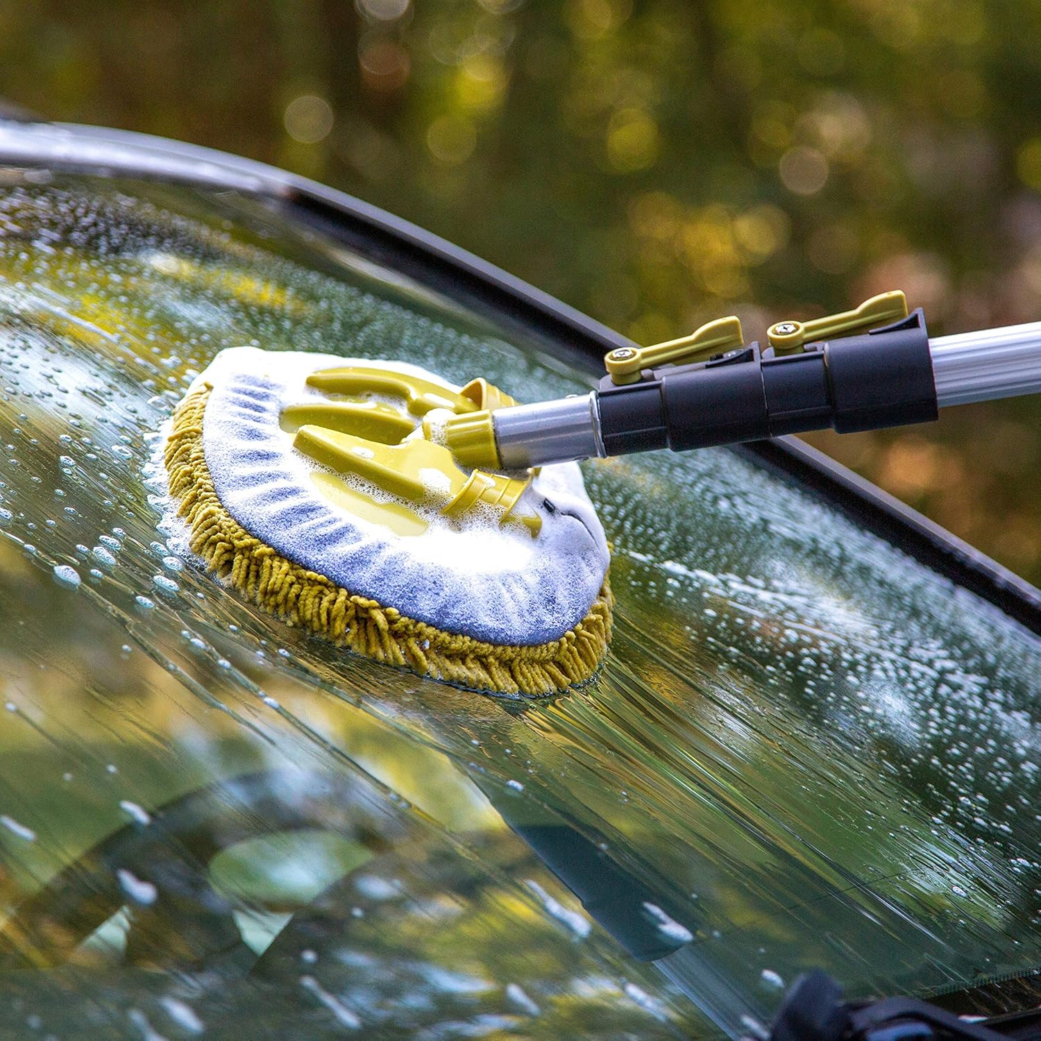 6-24 Foot Car Cleaning Kit with Soft Car Wash Brush, Car Squeegee, Car Wash Mitt, Microfiber Cleaning Head & Extension Pole Q543