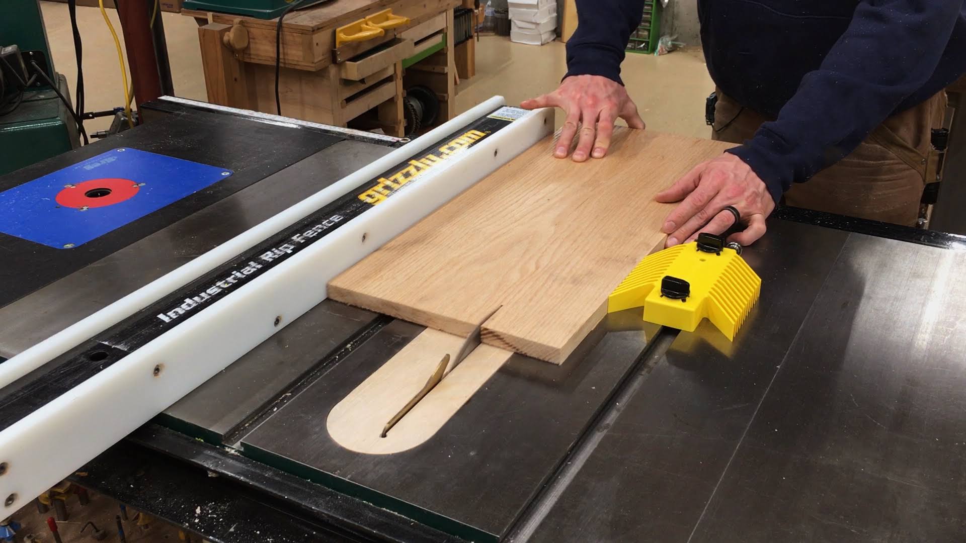 Universal & Vertical Featherboards with Saw Indicator Combo L97644