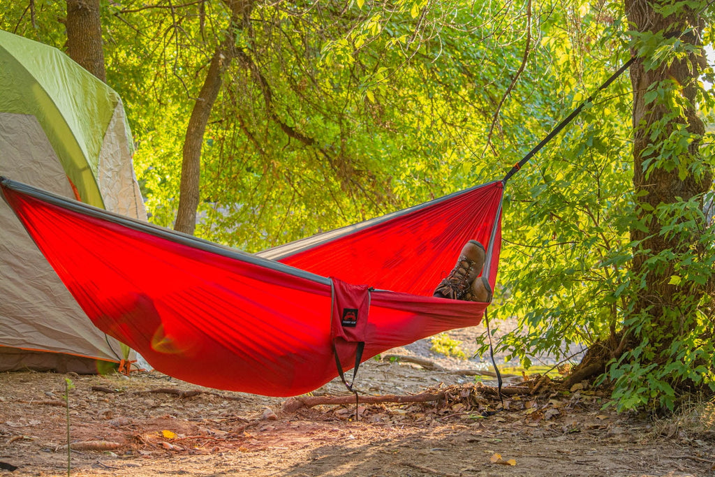 Red Nylon Double Hammock Q905146