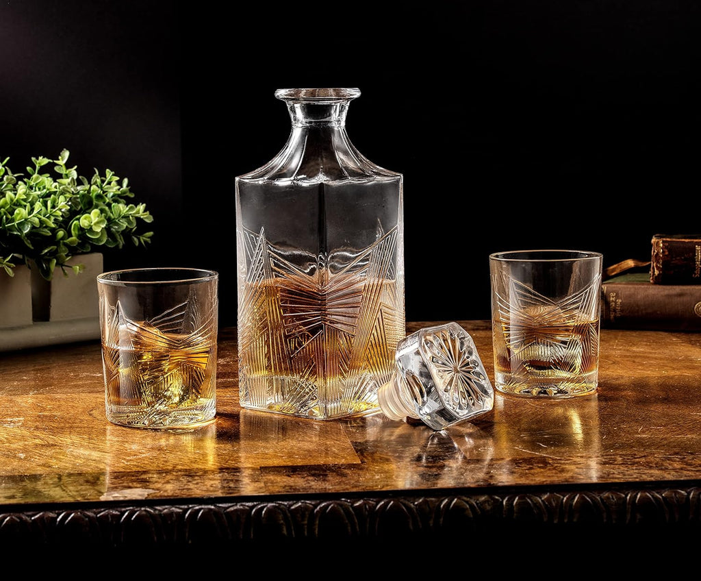 Whiskey Decanter and 6PC Glasses Set, 27 oz Airtight Glass Decanter, Set of 6 Old Fashioned Rocks Glasses V10066