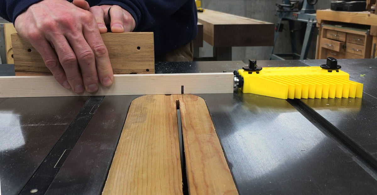 Universal & Vertical Featherboards with Saw Indicator Combo L97644