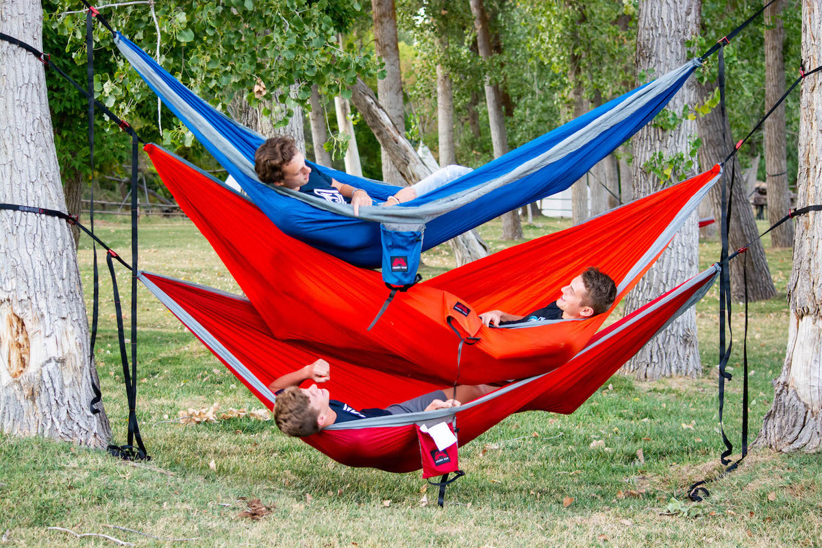 Red Nylon Double Hammock Q905146