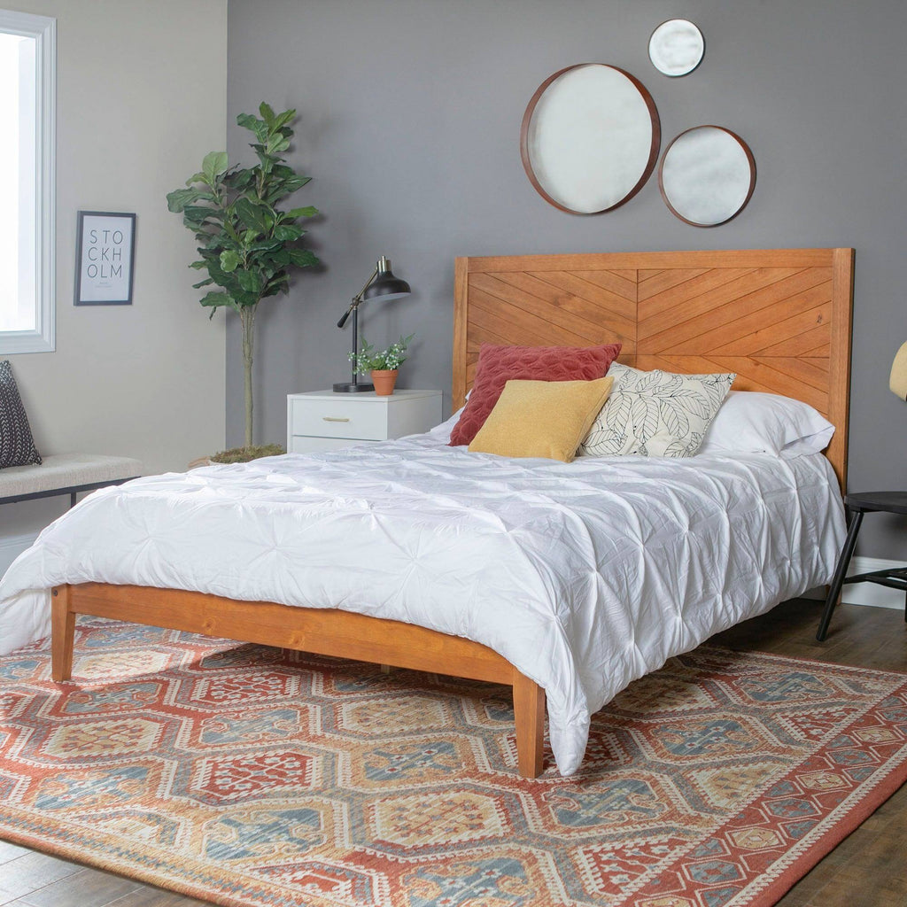 Caramel Solid Wood Queen Bed Z70256