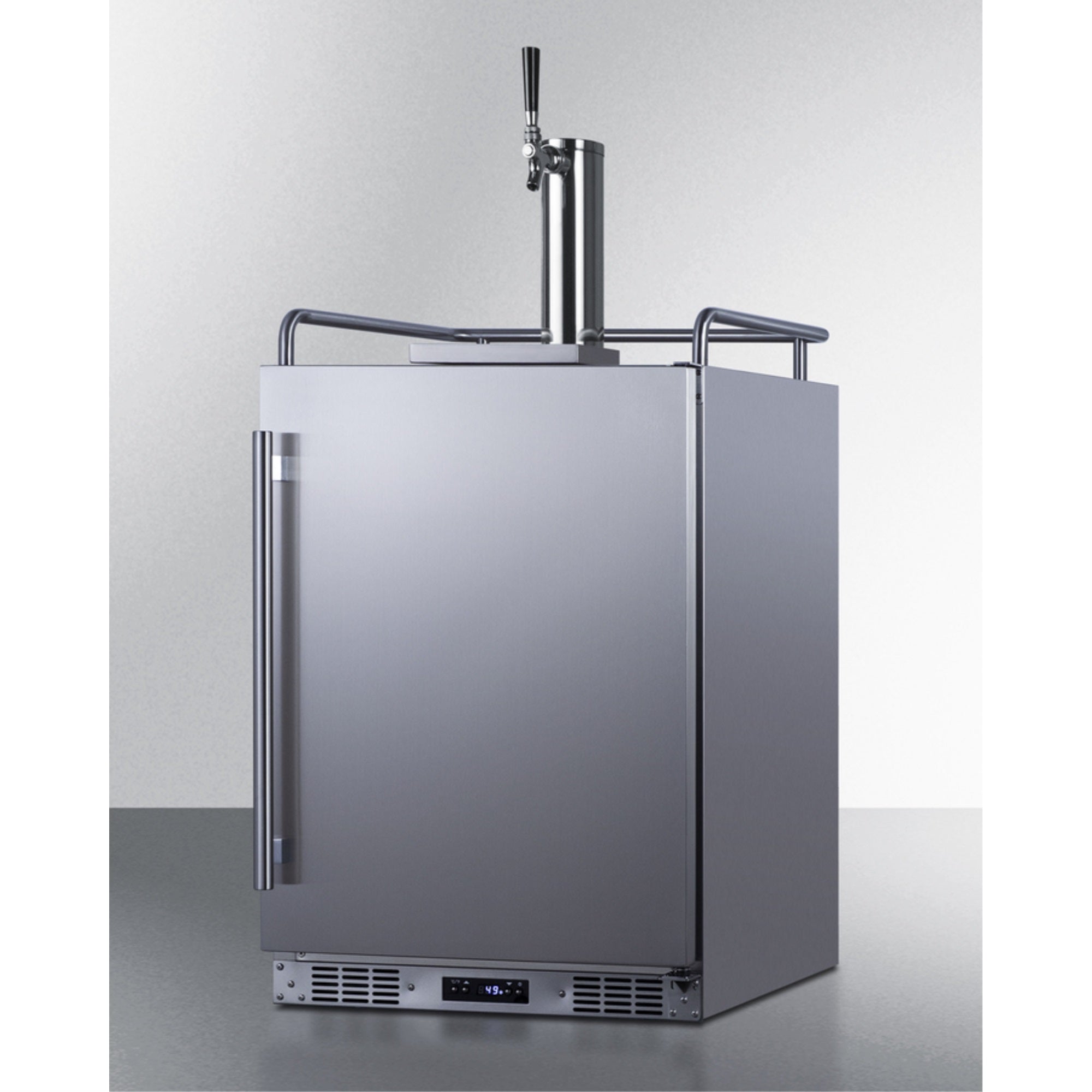 24 in. Built-In Outdoor Beer Kegerator D881750
