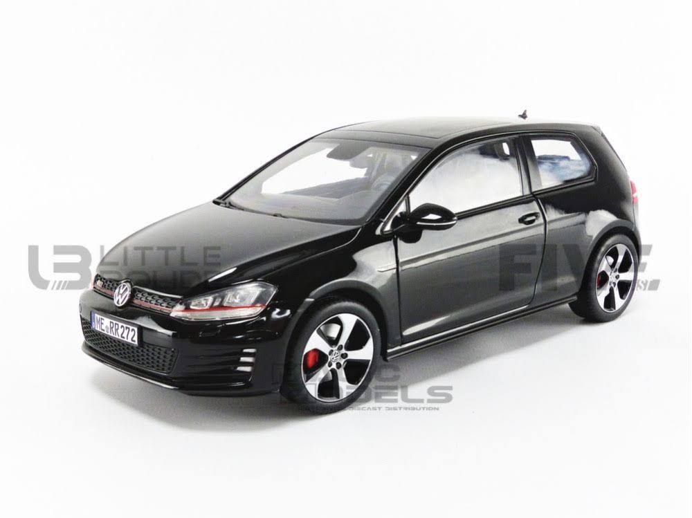 Black 1/18 Diecast Model Car W560833
