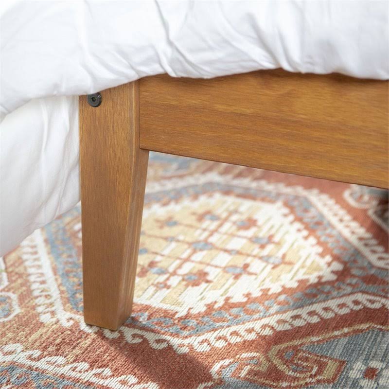 Caramel Solid Wood Queen Bed Z70256