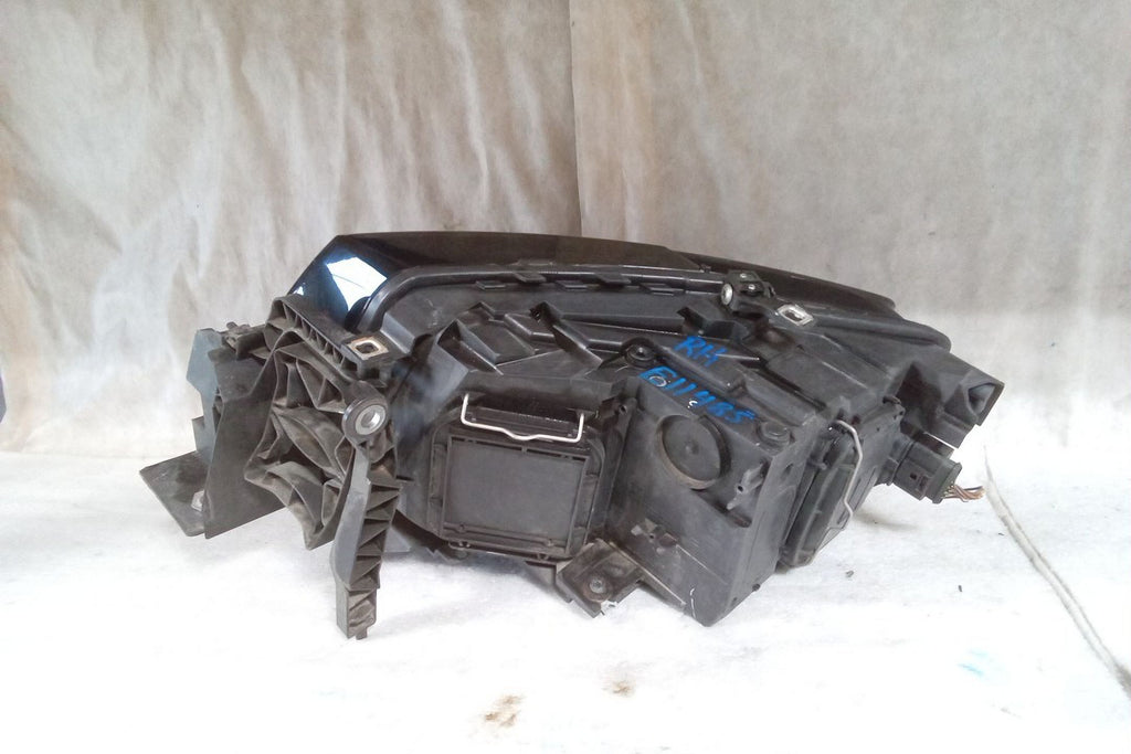 Passenger Side Halogen Head Lamp M6219