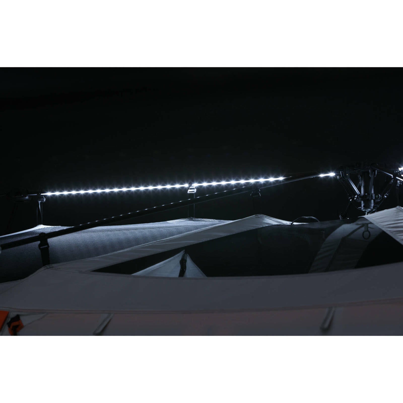 Instant Cabin Tent with Integrated LED Light Y995